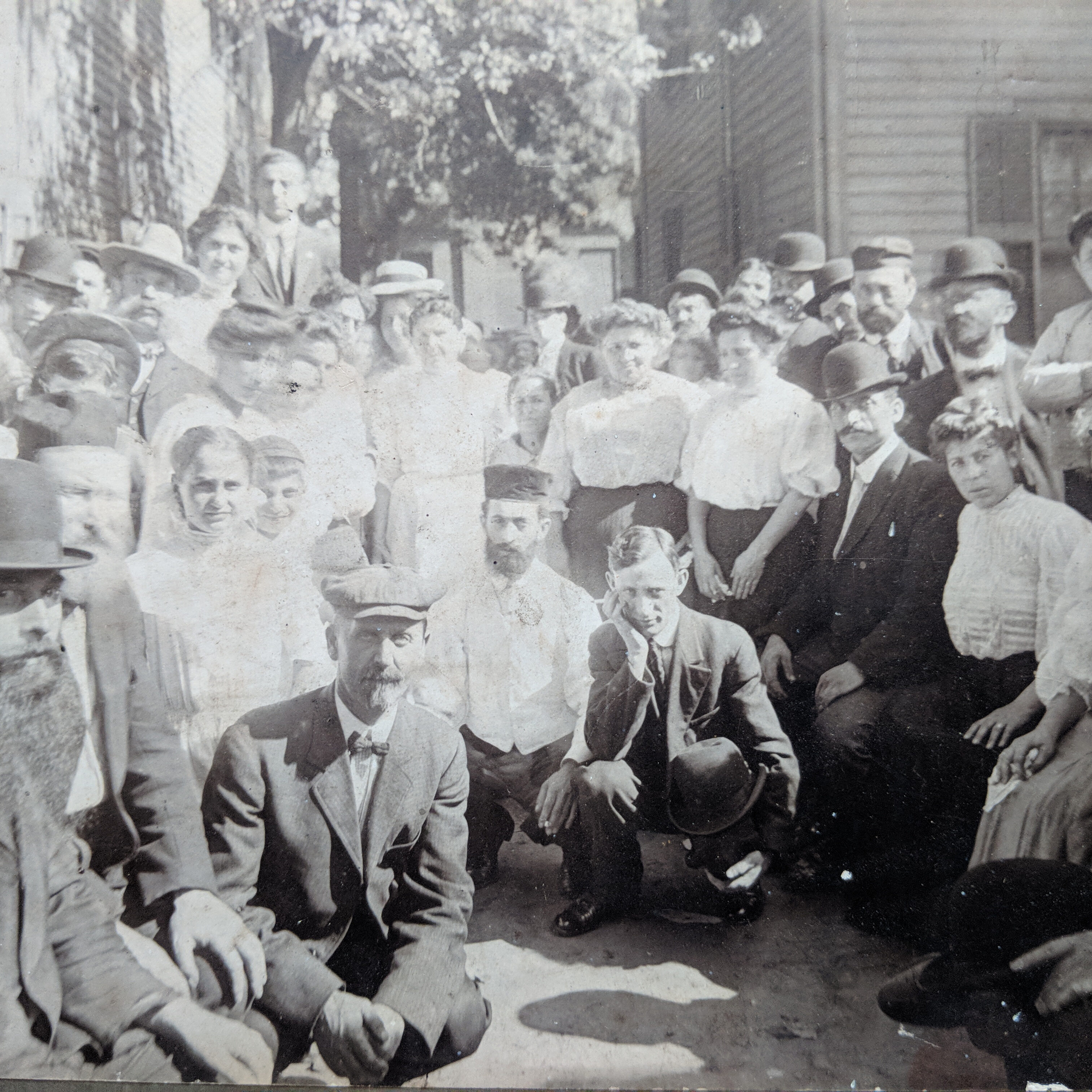 community-1900s